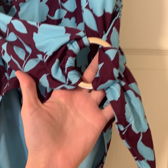 Nwt Kate spade floral halter plunging neckline one piece swimsuit Large - Picture 5 of 15